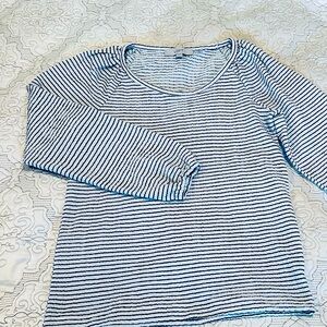 LOFT bubble textured blue and white striped top Size Medium
